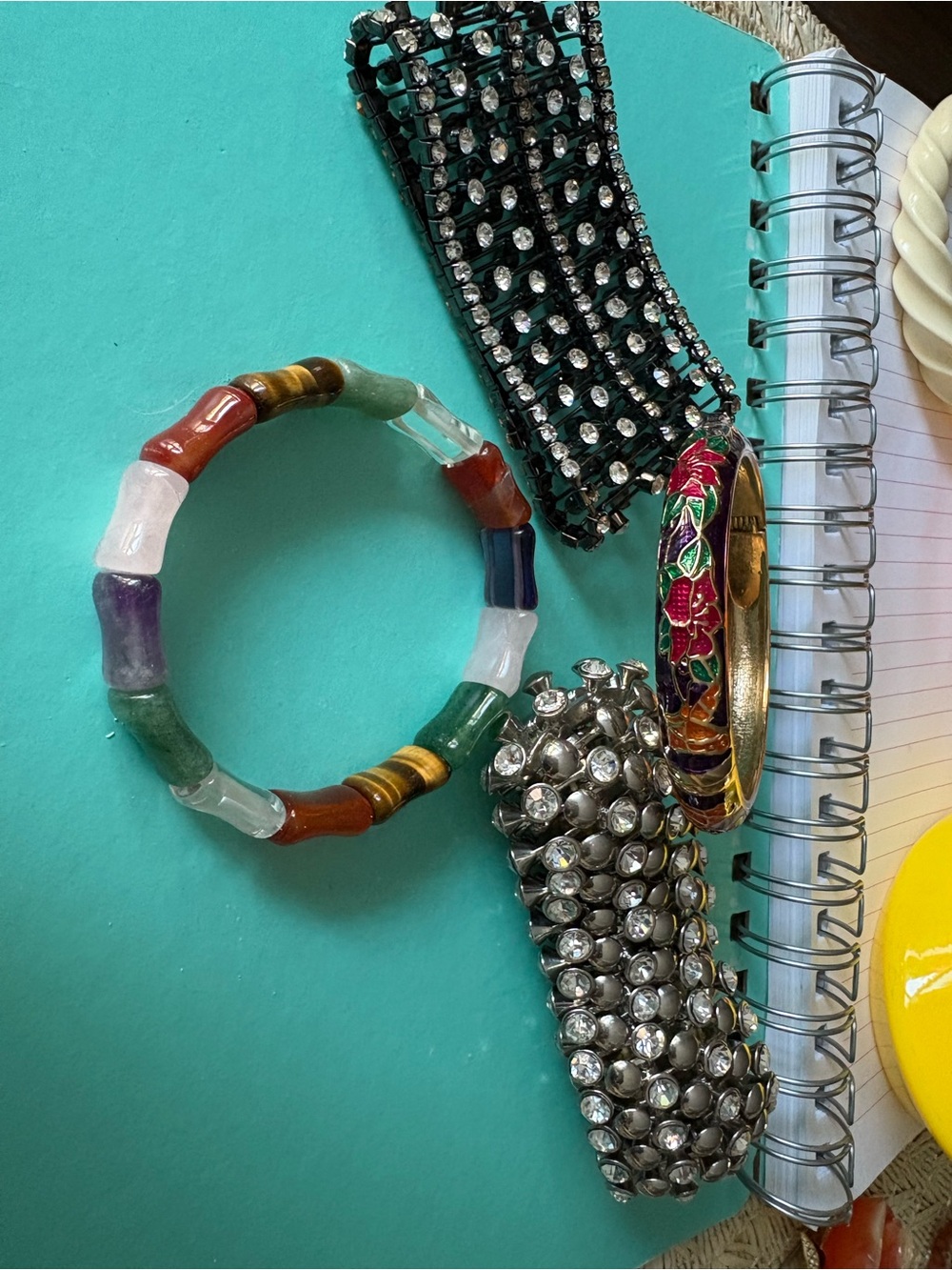 4 Bracelets